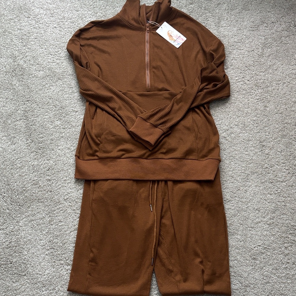 pretty garden Brown Ribbed Tracksuit Set - Picture 5 of 5